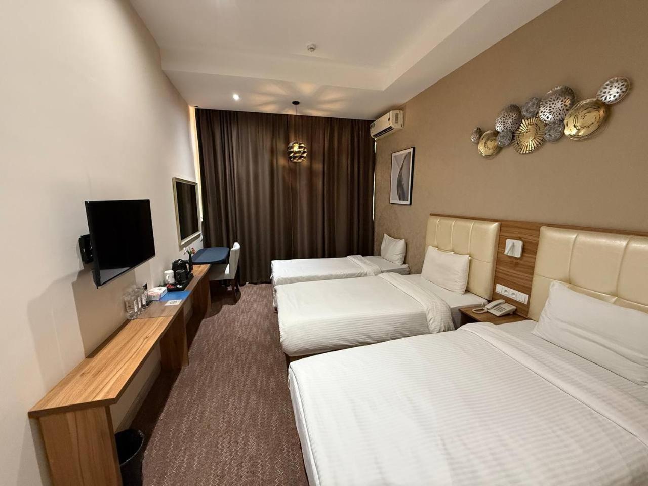 Sayyoh Hotel Tashkent Exterior foto
